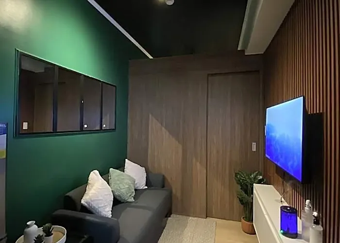 Comfy Staycation Ph 4* Manila