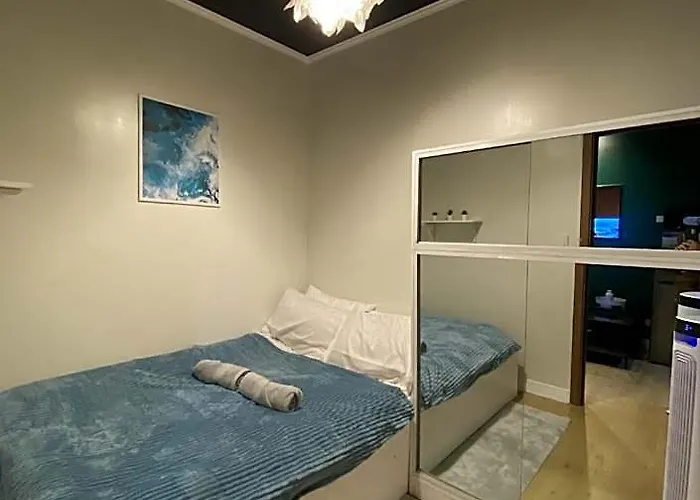 Comfy Staycation Ph